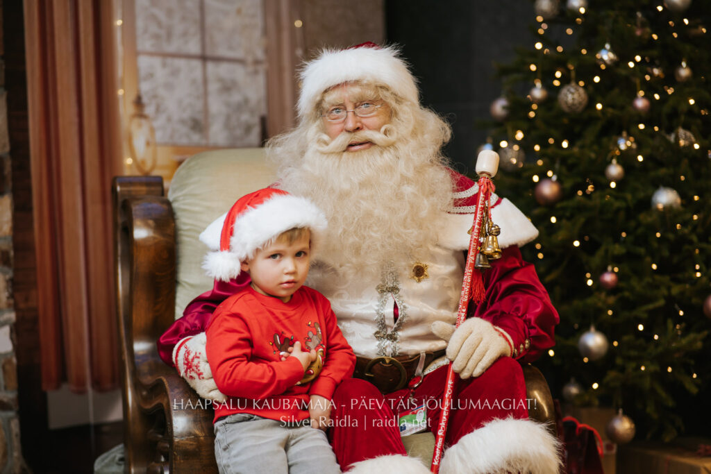 Haapsalu_Kaubamaja_jõul_2023_-_022_(Silver_Raidla)