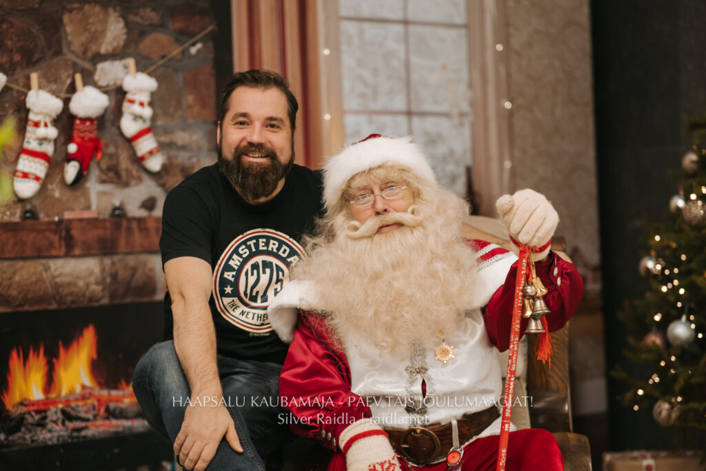 Haapsalu_Kaubamaja_jõul_2023_-_072_(Silver_Raidla)