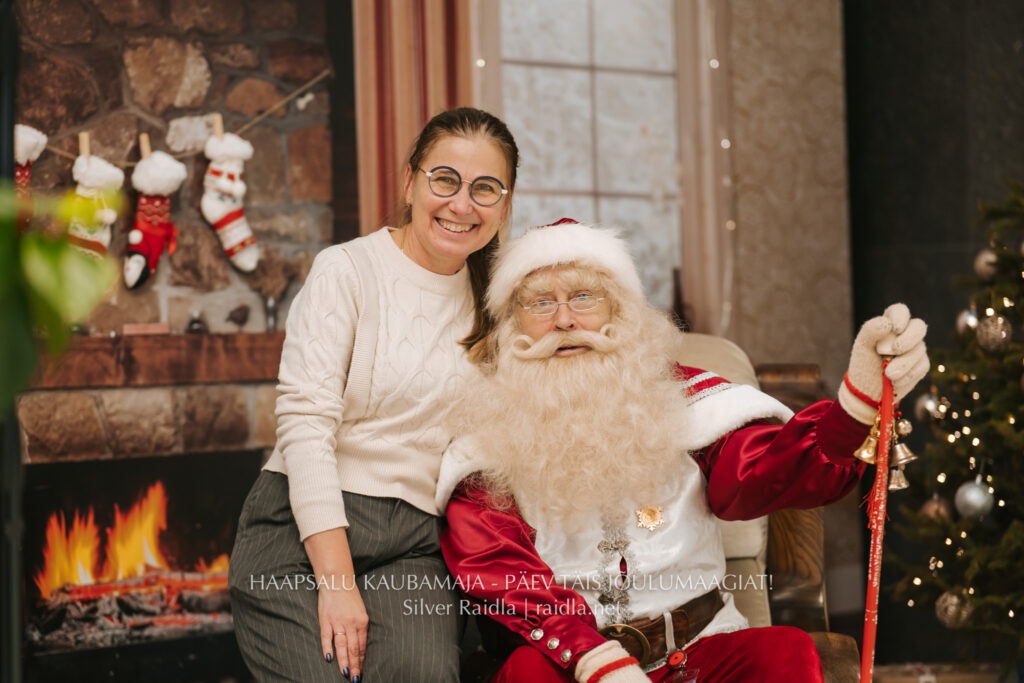 Haapsalu_Kaubamaja_jõul_2023_-_073_(Silver_Raidla)